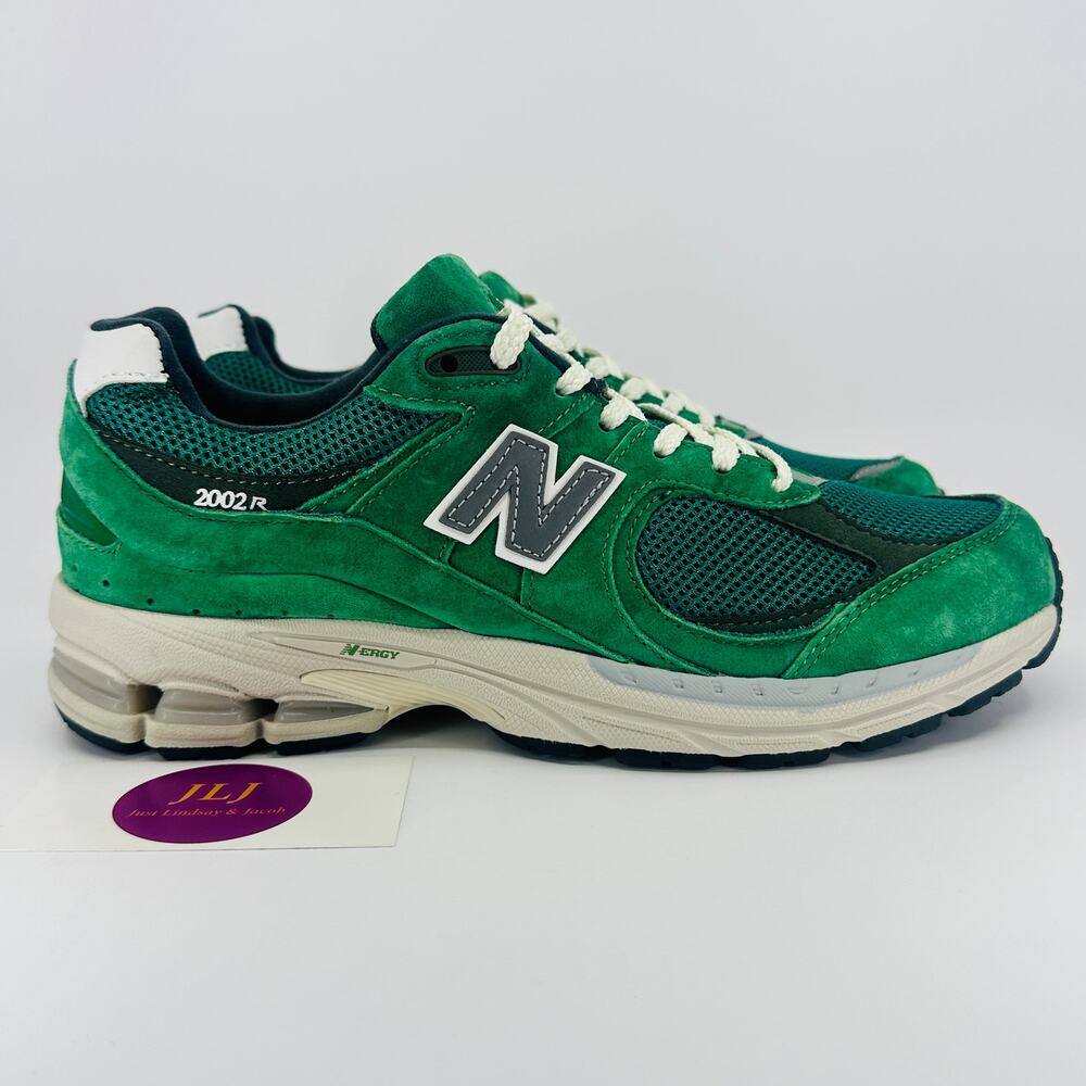New Balance Men's 2002R 'Suede Pack - Forest Green' Sneakers M2002RHB Size 8